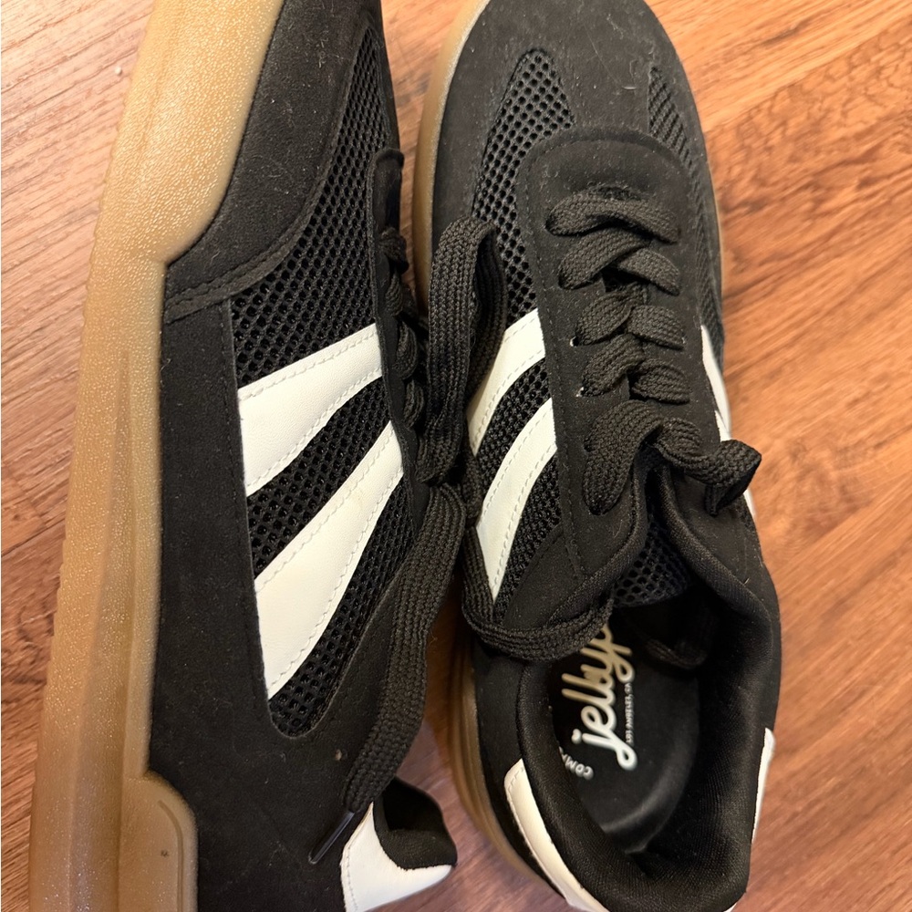 Jellypop Black and White Sneakers with Gum Sole